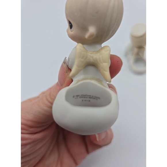 Vintage Precious Moments Candle Climbers "But Love Goes On Forever" - Picture 5 of 11